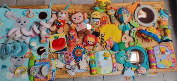 Lot jouets 1er âge attractifs ou éducatifs + déco de parc, Enlèvement ou Envoi, Comme neuf