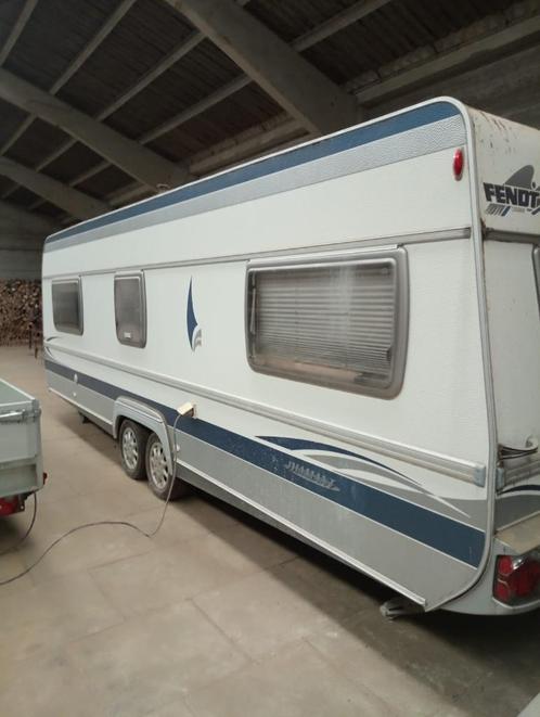 Fendt 650 caravan, Caravans en Kamperen, Caravans, Particulier, tot en met 4, 1500 - 2000 kg, Rondzit, Fendt, 7 tot 8 meter, Airco