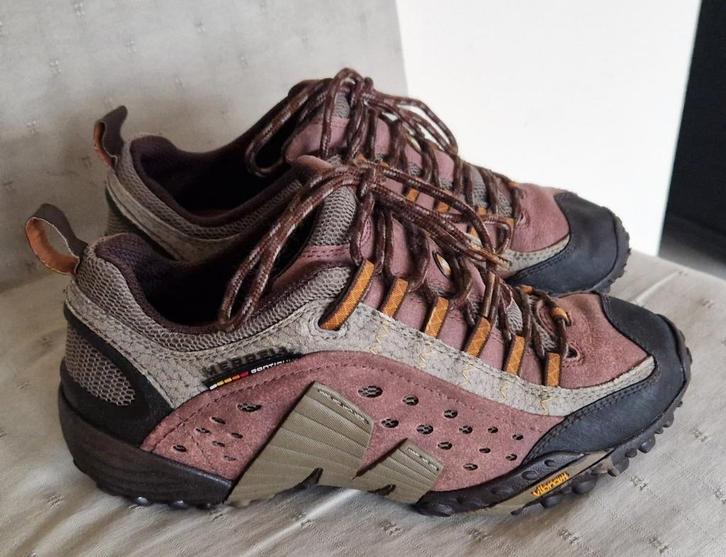 Wandelschoenen👍Top-MERRELL👍m: 41👍, Sport en Fitness, Bergsport en Wandelen, Zo goed als nieuw, Schoenen, Ophalen
