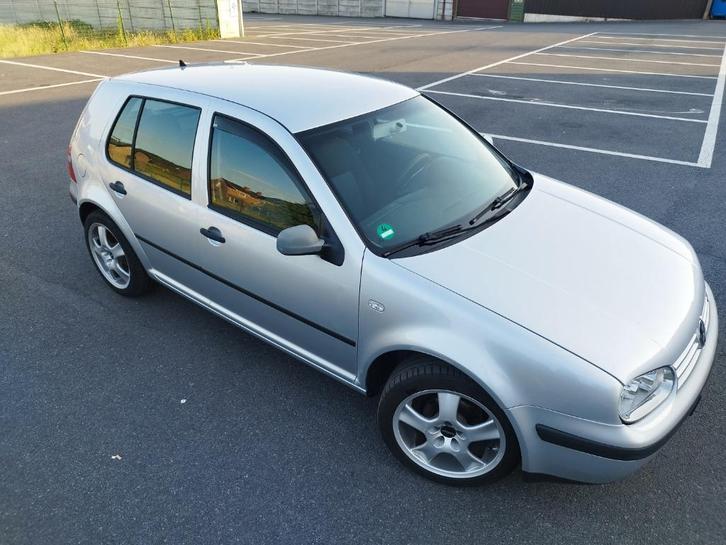 Volkswagen Golf 4 benzine, Auto's, Volkswagen, Bedrijf, Te koop, Golf, Bluetooth, Benzine, Euro 4, Handgeschakeld, Ophalen