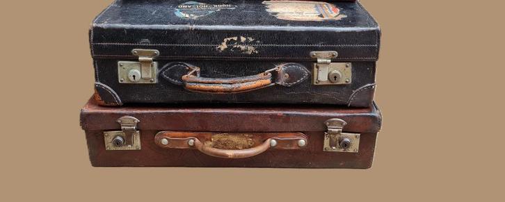 Very British 2 picnic- Oldtimer kofferset Theater props, Antiek en Kunst, Antiek | Kleding en Textiel, Dames, Heren, Ophalen of Verzenden