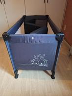 Reisbedje met een plooimatras en een degelijke matras, Kinderen en Baby's, Kinderkamer | Bedden, Ophalen, Zo goed als nieuw, Matras