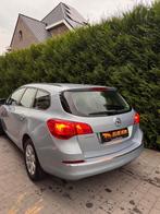 Opel Astra 1.4 2015, Auto's, Voorwielaandrijving, Euro 5, Zwart, 4 cilinders