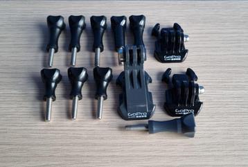 GoPro Grabbag (Spare Camera Mounting Parts) beschikbaar voor biedingen