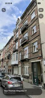 Appartement rez-de-chaussée à louer 780€, Immo, 50 m² ou plus, Bruxelles