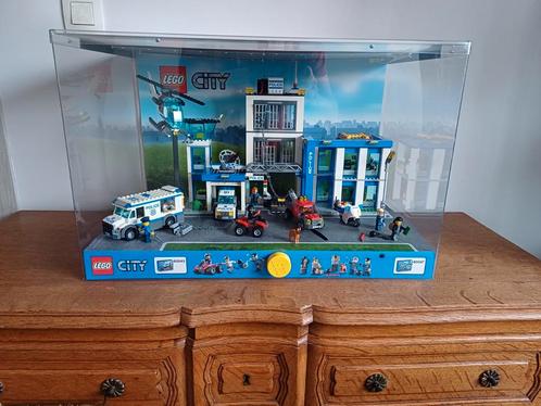Lego City winkel display 60043 + 60047, Kinderen en Baby's, Speelgoed | Duplo en Lego, Zo goed als nieuw, Lego, Ophalen of Verzenden