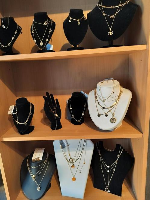 Juwelen, Handtassen en Accessoires, Oorbellen, Zo goed als nieuw, Goud, Goud, Ophalen of Verzenden