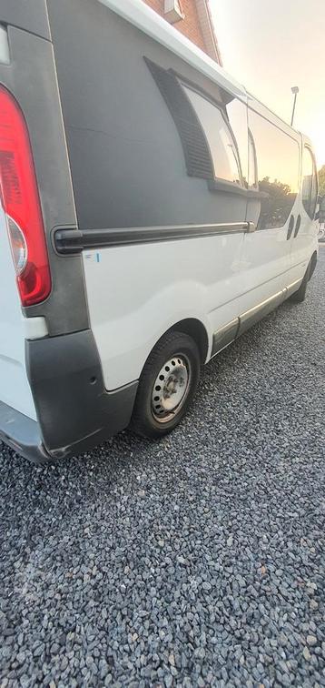 Lichte vracht Renault Trafic  beschikbaar voor biedingen