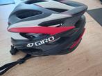 Fietshelm Giro Savant rood, zwart , wit, Fietsen en Brommers, Fietsaccessoires | Fietshelmen, Ophalen, Zo goed als nieuw