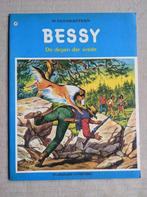 3 strips van Bessy uit jaren ’70 nrs 98, 107, 112, Boeken, Stripverhalen, Meerdere stripboeken, Ophalen of Verzenden, Gelezen