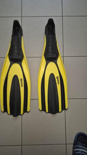 Mares  SuperChannel Mt. 42-43 beschikbaar voor biedingen