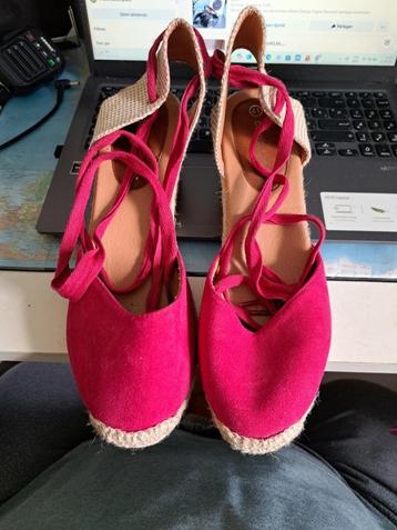 chaussure dame Sandales compensées corde avec liens à nouer beschikbaar voor biedingen