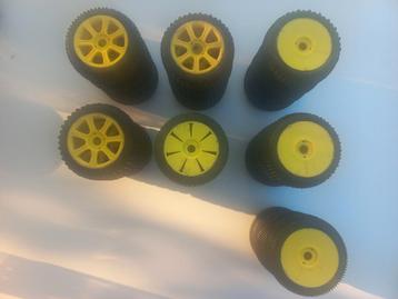 1/8 TT-banden  beschikbaar voor biedingen
