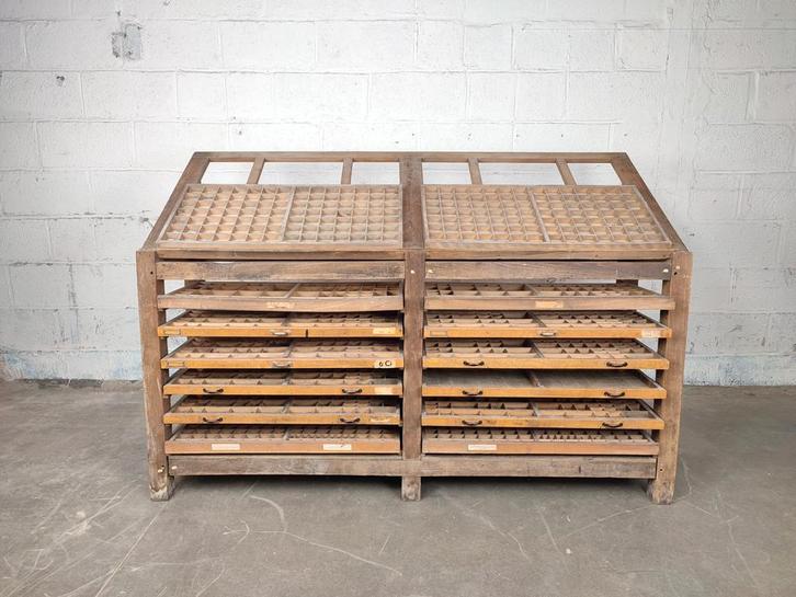 Antieke dubbele letterkast, Huis en Inrichting, Kasten | Overige, Zo goed als nieuw, Ophalen