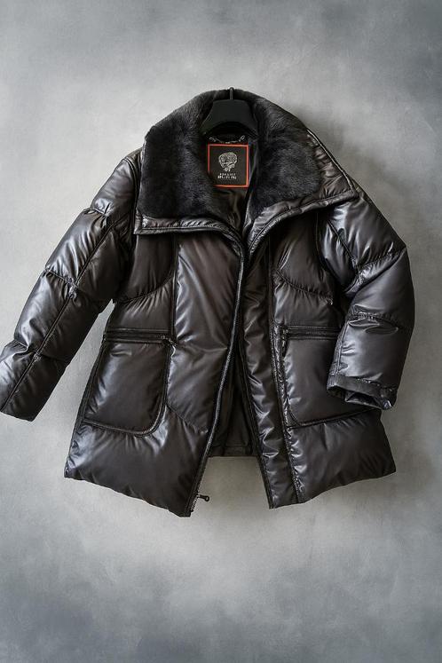 Luxe Vince Camuto Donsjas maat L, Kleding | Dames, Jassen | Winter, Zo goed als nieuw, Maat 42/44 (L), Bruin, Ophalen of Verzenden