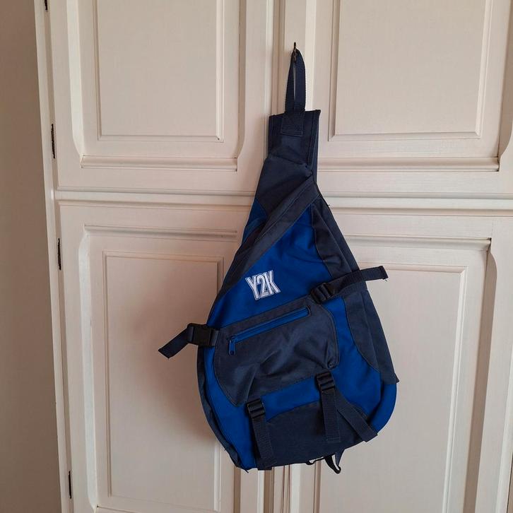 Slingbag Y2K, Handtassen en Accessoires, Tassen | Rugtassen, Zo goed als nieuw, Ophalen of Verzenden