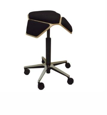 myKolme Design ILOA+ office chair beschikbaar voor biedingen