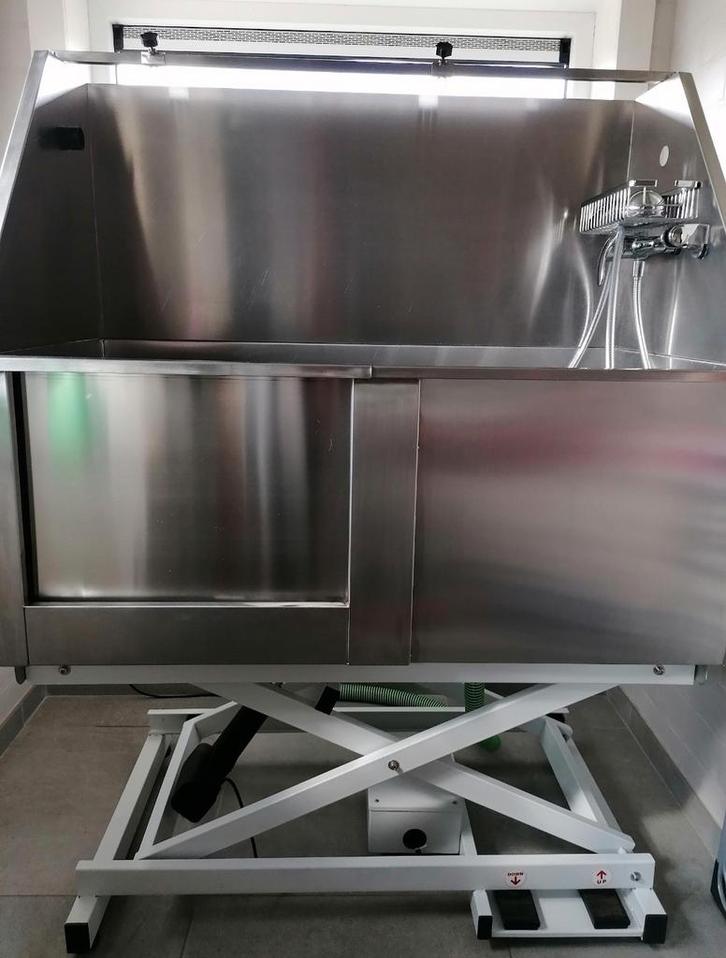 Elektrisch hondenbad in goede staat, Animaux & Accessoires, Accessoires pour chiens, Enlèvement