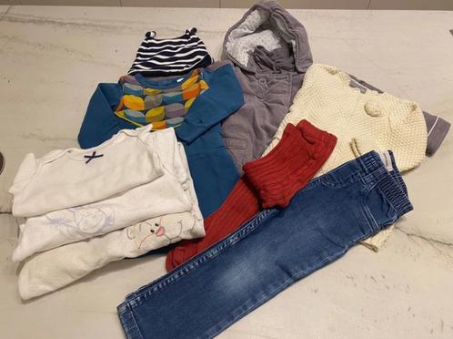 Pakket meisjeskleding maat 80-86, Enfants & Bébés, Vêtements de bébé | Packs de vêtements pour bébés, Comme neuf, Taille 80, Enlèvement ou Envoi