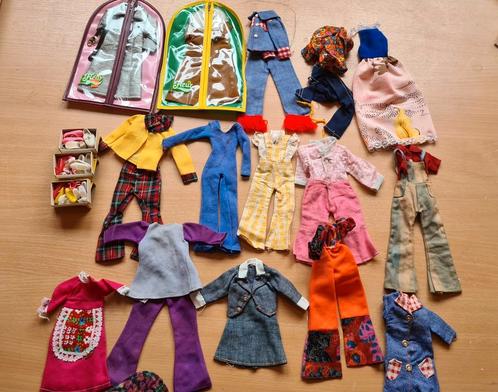 Barbie kleertjes uit de jaren '70 - '80, Verzamelen, Poppen, Gebruikt, Kleertjes, Ophalen of Verzenden