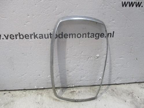 KOPLAMP sierring Mercedes-Benz / 8 (W115) (100710), Auto-onderdelen, Verlichting, Mercedes-Benz, Gebruikt