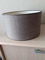 Lampekap bruin beige van kleur  hoogte 20 cm breed34, Huis en Inrichting, Lampen | Lampenkappen, Ophalen, Rond, Zo goed als nieuw