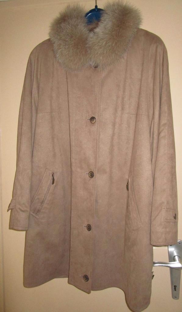 Mantel jas voor dames MARCONA (daim look) maat 44/46, Kleding | Dames, Jassen | Winter, Gedragen, Maat 42/44 (L), Beige, Ophalen of Verzenden