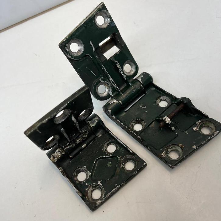 VW KG T14 door hinge left side 56 and up, Auto diversen, Auto-accessoires, Gebruikt, Verzenden