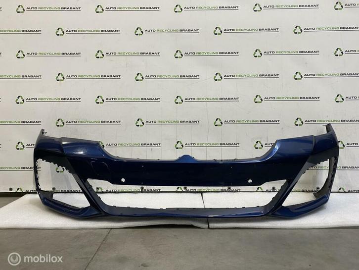 M Voorbumper BMW 5 serie G30 G31 LCI M PAKKET 51118098644, Auto-onderdelen, Carrosserie, Bumper, Voor, Gebruikt, Ophalen of Verzenden