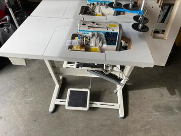 Industriele lockmachine overlock jack c5f automaat nieuw beschikbaar voor biedingen