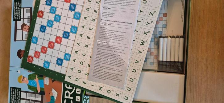 Scrabble duplicate, nieuw, alles is nog in de verpakking, Hobby en Vrije tijd, Gezelschapsspellen | Bordspellen, Nieuw, Ophalen of Verzenden