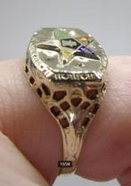 Geelgouden O.E.S. ring met emaille – antiek en zeldzaam, Handtassen en Accessoires, Antieke sieraden, Verzenden, Goud, Ring, Met edelsteen