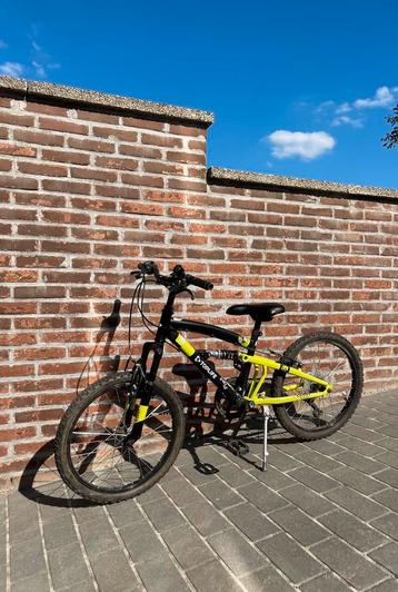 Jongensfiets beschikbaar voor biedingen