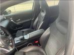 Mercedes-Benz A-Klasse 200 Hatchback AMG Line, Auto's, Automaat, Stof, Gebruikt, 4 cilinders