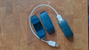 Tractive GPS tracker hond of kat beschikbaar voor biedingen