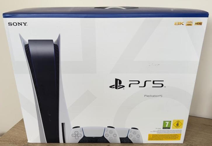 PlayStation 5 Disc Edition – 825GB + 2 Controllers +, Games en Spelcomputers, Games | Sony PlayStation 5, Gebruikt, Ophalen