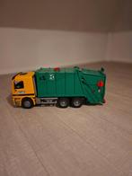 Bruder Mercedes vuilniswagen, Ophalen