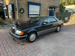 Mercedes W124 220 CE Coupe 1993, Auto's, Mercedes-Benz, Zwart, Zwart, Handgeschakeld, Particulier