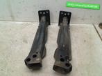 CHASSISBALK VOOR links en rechts 500 / 595 / 695 (52062924), Gebruikt, De Bloemendaal 21 21
5221 EB  'S HERTOGENBOSCH, NL, Info@123Parts.nl