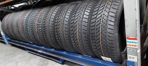 2x Bridgestone Blizzak LM-32 215/50 R17 95V 215/50/17 215501, Autos : Pièces & Accessoires, Pneus & Jantes, Pneu(s), Pneus hiver