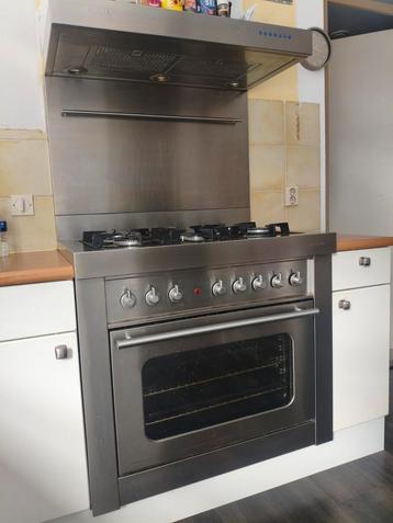 Bosch Solitaire 90cm 5 pits RVS met afzuigkap beschikbaar voor biedingen