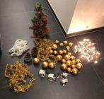 Pakket kerstmateriaal goud + gratis slinger en huisjes, Diversen, Ophalen of Verzenden