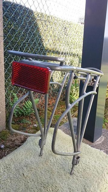baggagedrager voor fiets beschikbaar voor biedingen