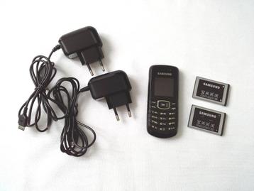 Téléphone Samsung GT-E1080 avec 2 batteries et 2 chargeurs, Telecommunicatie, Mobiele telefoons | Samsung, Gebruikt, Overige modellen