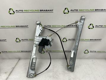 Raammechanisme Voor Rechts Renault Clio 3 ORIG 8200291147 beschikbaar voor biedingen