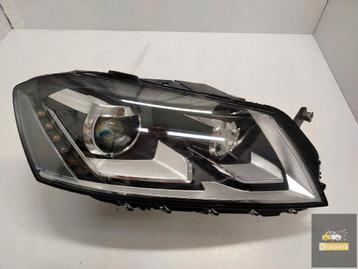 VW Passat B7 Xenon LED R19 rechterlamp Ideaal beschikbaar voor biedingen