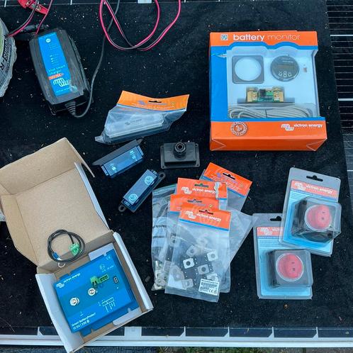 Victron-apparatuur te koop in bulk of in de detailhandel, Doe-het-zelf en Bouw, Elektriciteit en Kabels, Zo goed als nieuw, Ophalen of Verzenden