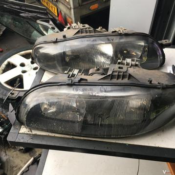 Fiat Brava 3 drs 1996 Koplamp Links en  Rechts SET  beschikbaar voor biedingen