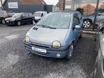 Renault Twingo 1 jaar Garantie (bj 2003), Te koop, Panoramadak, Benzine, https://public.car-pass.be/vhr/233c7aea-7ef2-434a-8baf-ef4dc211c864