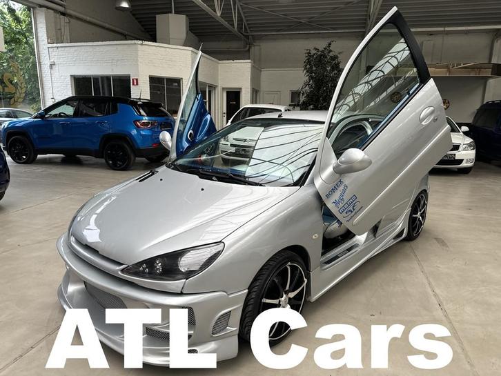 Peugeot 206 1.4 Diesel | LSD Doors | Verlaagd | 1j Garantie, Auto's, Peugeot, Bedrijf, Te koop, Bluetooth, Centrale vergrendeling